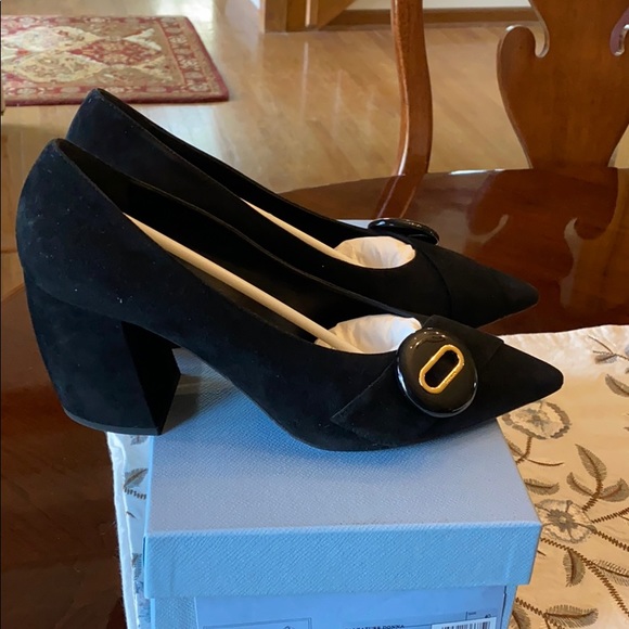 Prada black suede heels in size EU 40 US 10 NEW - Picture 8 of 12